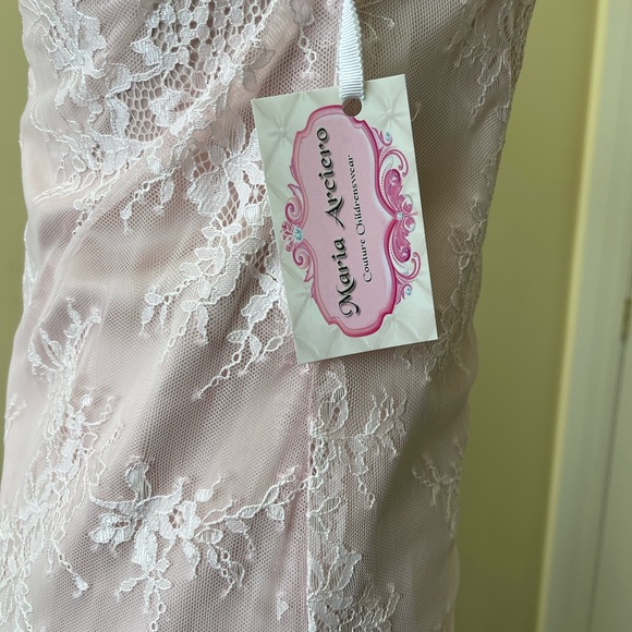 Girl’s lace jumpsuit - Picture 4 of 6